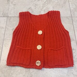 Free- Crop chunky Knit Vest
